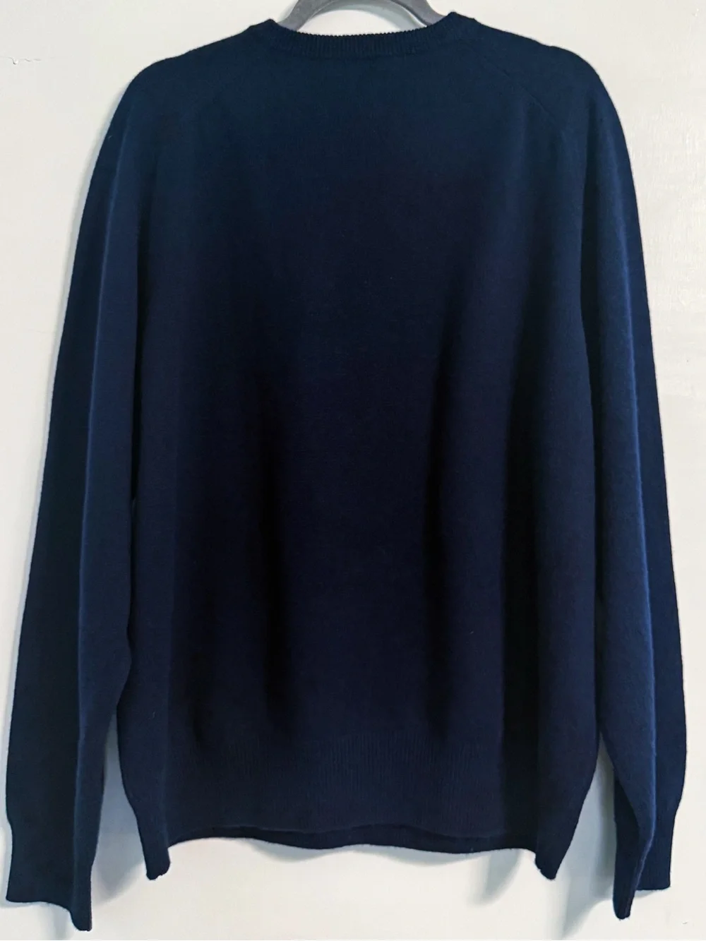 Daniel Cremieux Men’s XL 100% Cashmere V-Neck Sweater Navy Blue